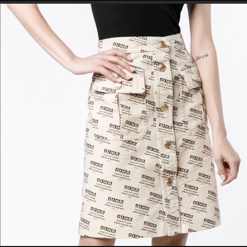 💃🏼Gucci Spring Summer 2018 skirt🥰